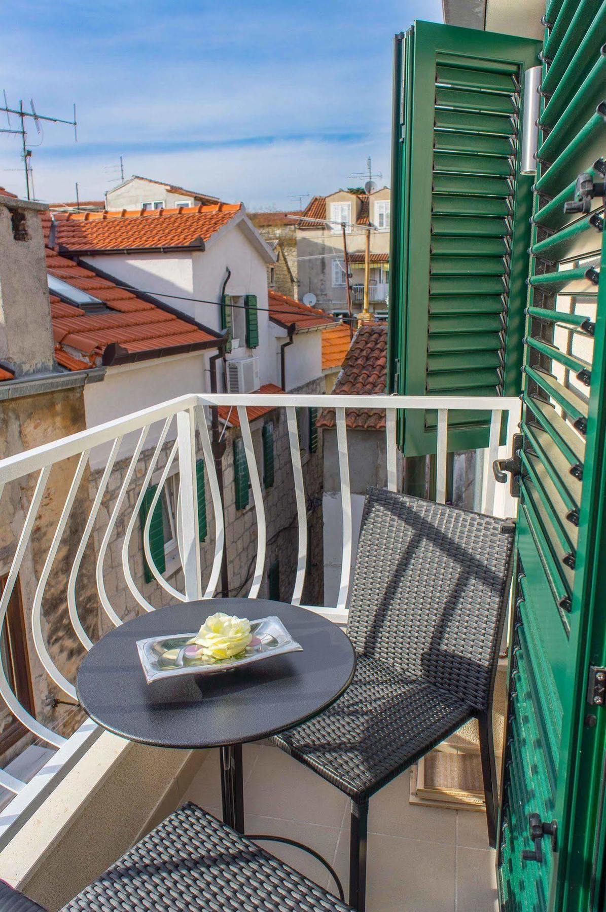 Split Allure Apartments ภายนอก รูปภาพ